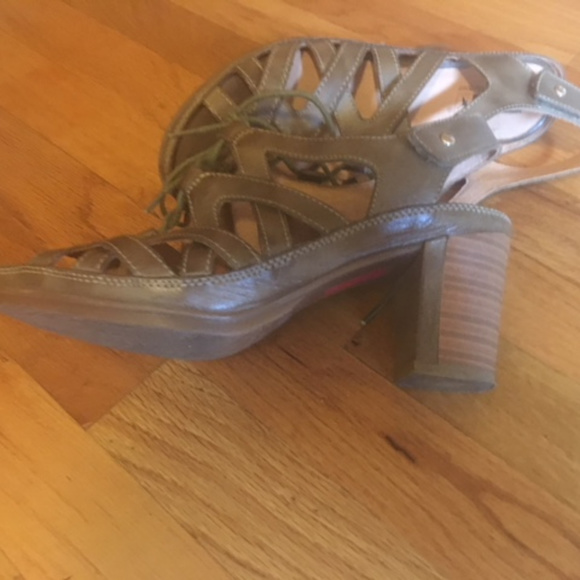 Pikolinos gladiator sandal- 9 - Picture 2 of 4